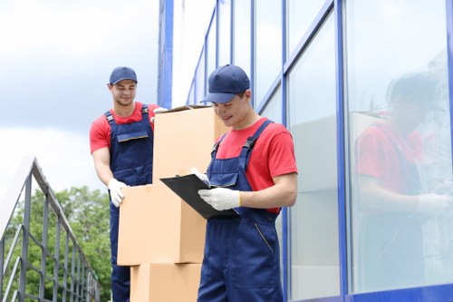 Cubic-yard estimate for furniture and boxes