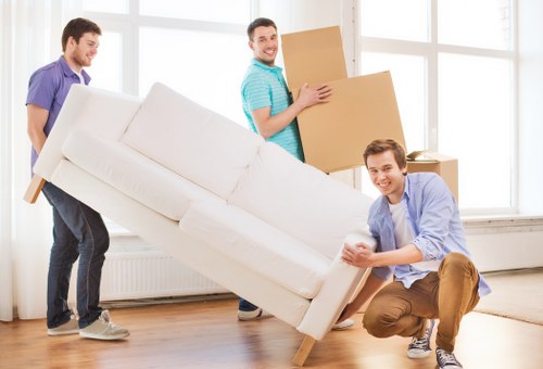 Quotation and contact section for Lisson Grove moving help