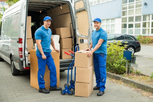 Booking and payment documents for a moving service